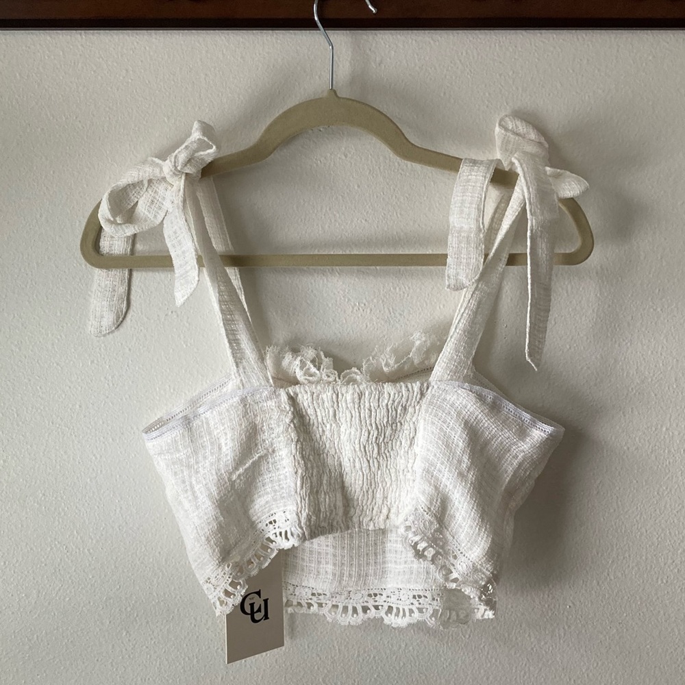 SOLD💫 Chasing Unicorns Precious Angel Embroidered Cropped Camisole sz S - Picture 10 of 15
